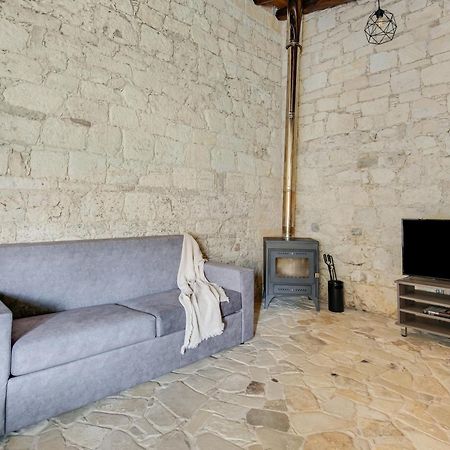 Andre Marie Stonewood Retreat Apartment Лимасол Екстериор снимка