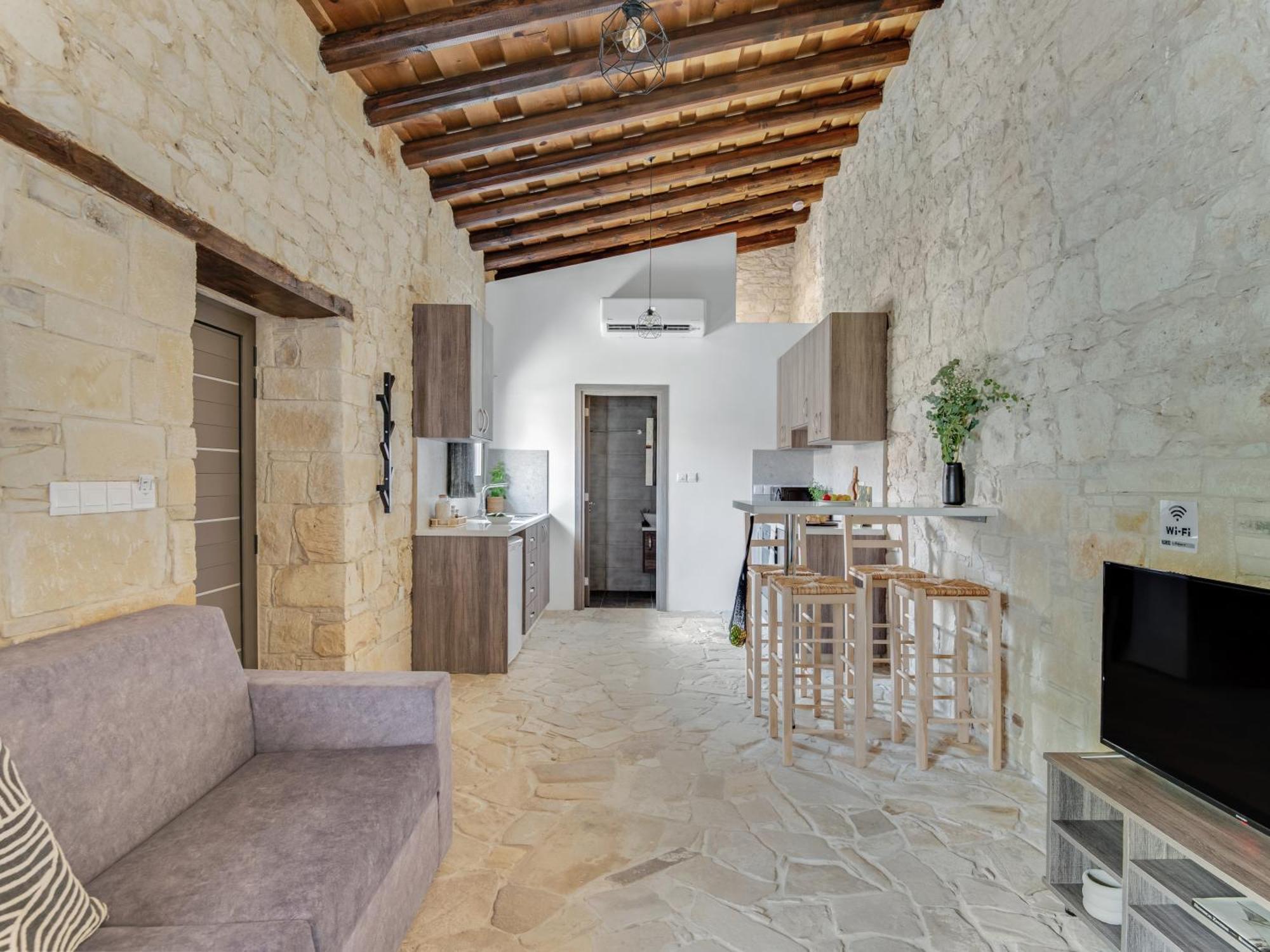 Andre Marie Stonewood Retreat Apartment Лимасол Екстериор снимка
