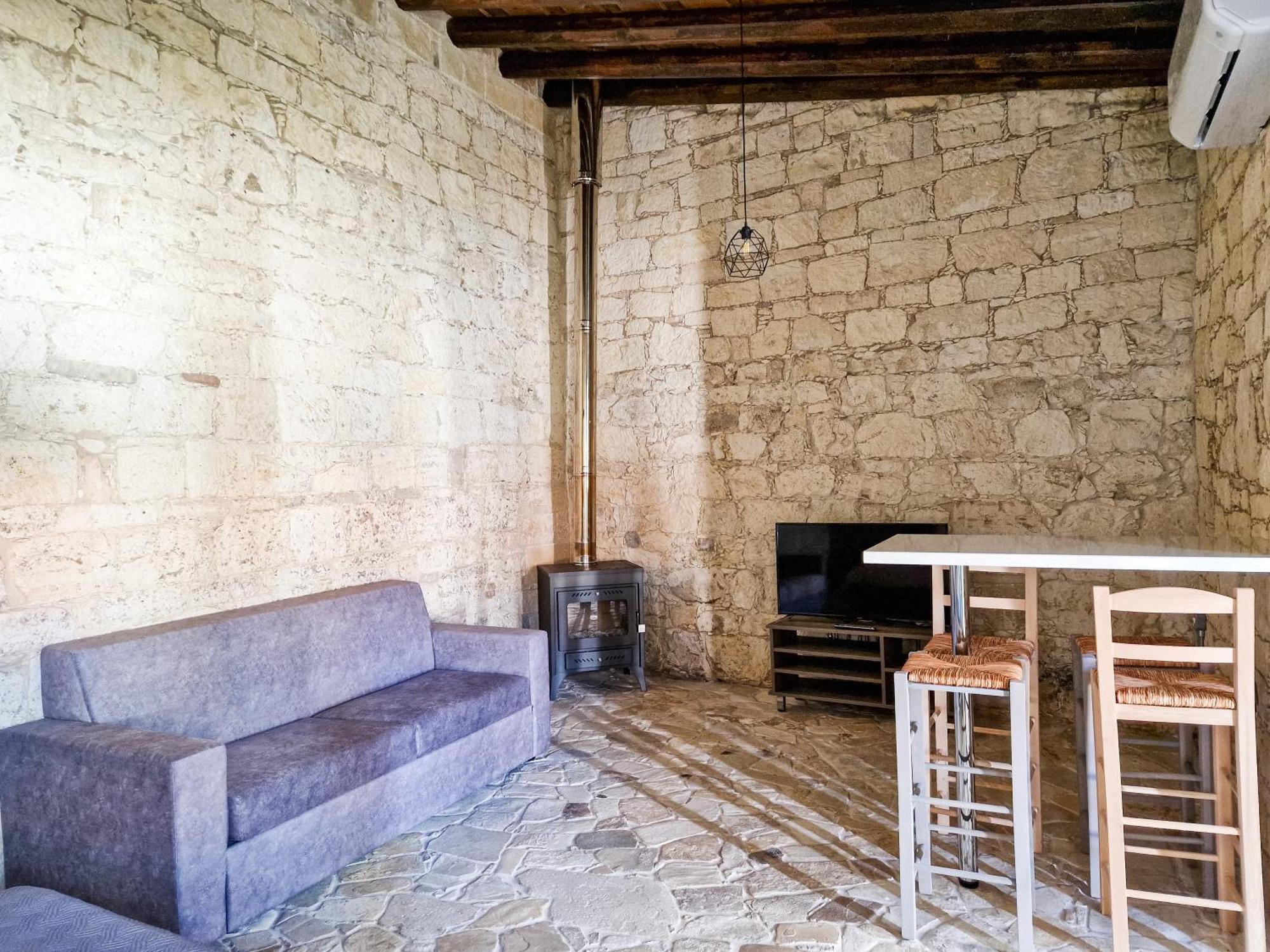 Andre Marie Stonewood Retreat Apartment Лимасол Екстериор снимка